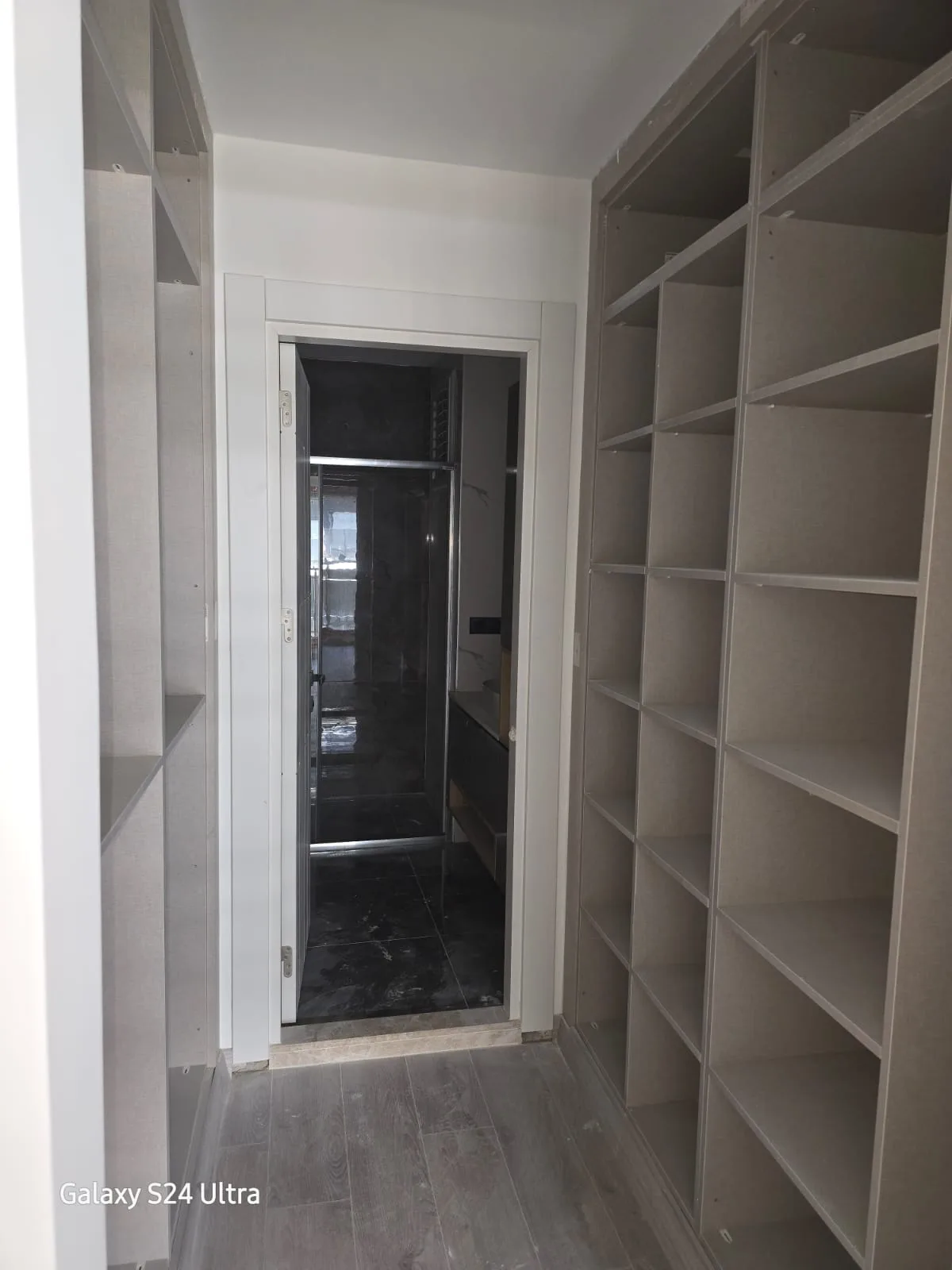 Kuşadası Merkeze Yakın Satılık 2+1 Daire
