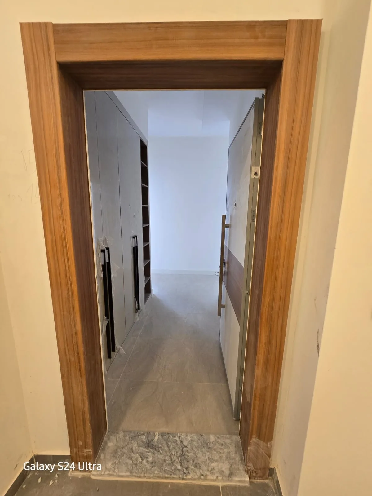 Kuşadası Merkeze Yakın Satılık 2+1 Daire