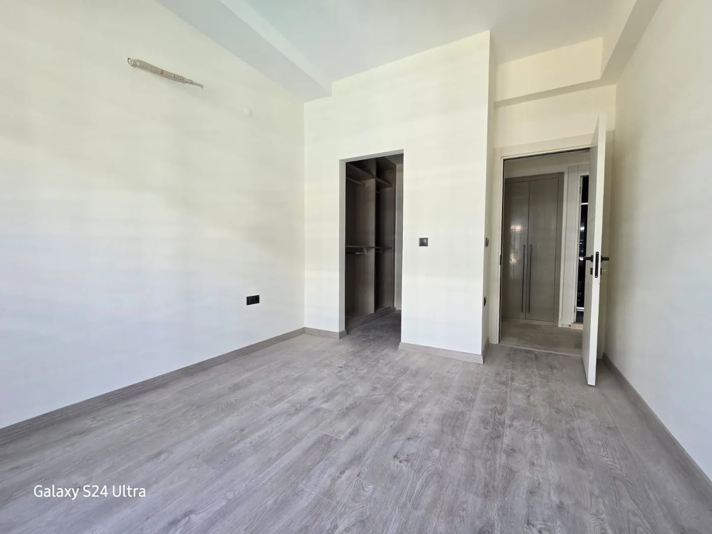Kuşadası Merkeze Yakın Satılık 2+1 Daire