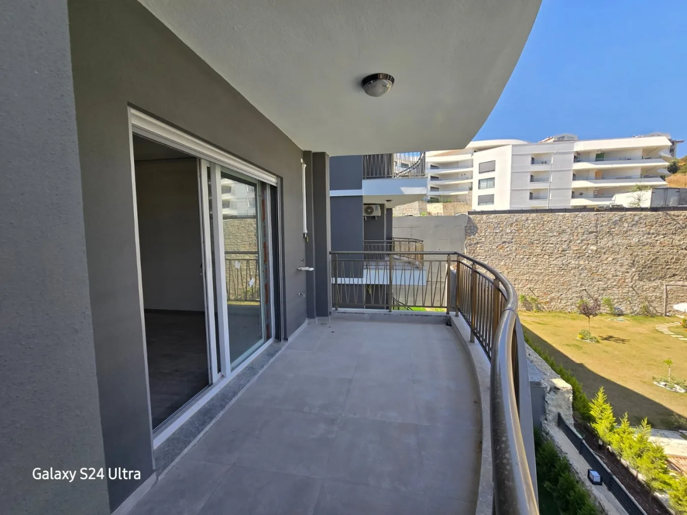 Kuşadası Merkeze Yakın Satılık 2+1 Daire