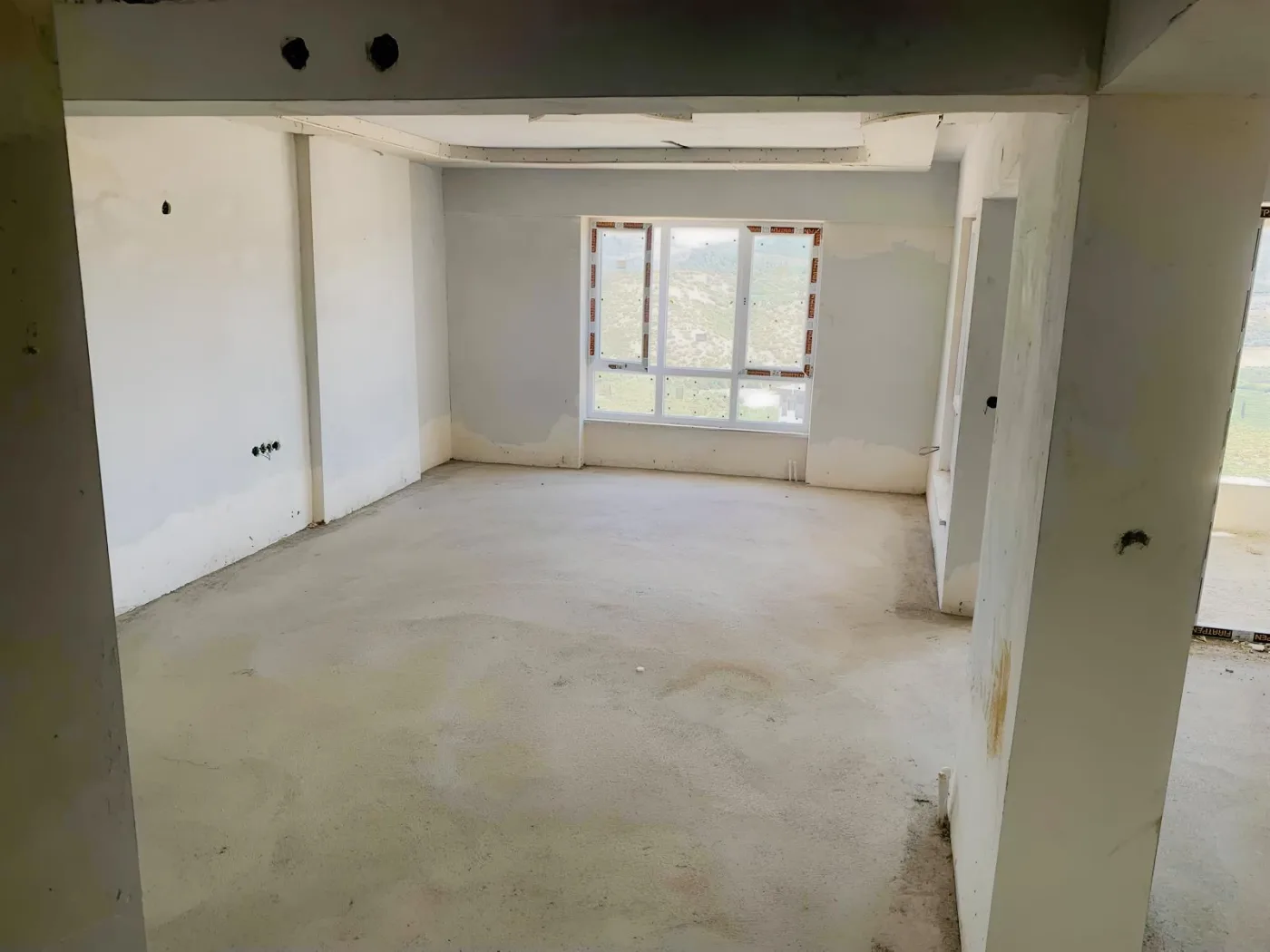KUŞADASI UYDUKENT FIRSAT SIFIR 2+1 SATILIK DAİRE