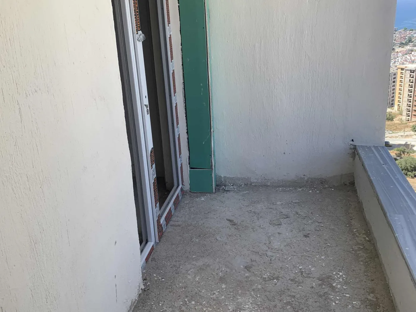 KUŞADASI UYDUKENT FIRSAT SIFIR 2+1 SATILIK DAİRE