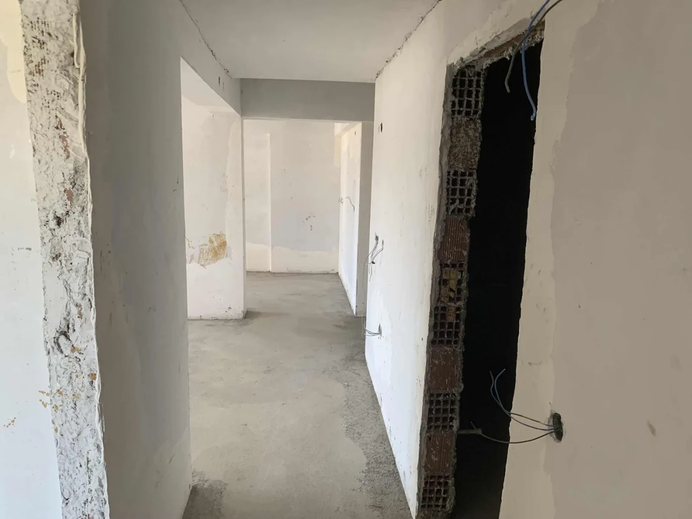 KUŞADASI UYDUKENT FIRSAT SIFIR 2+1 SATILIK DAİRE
