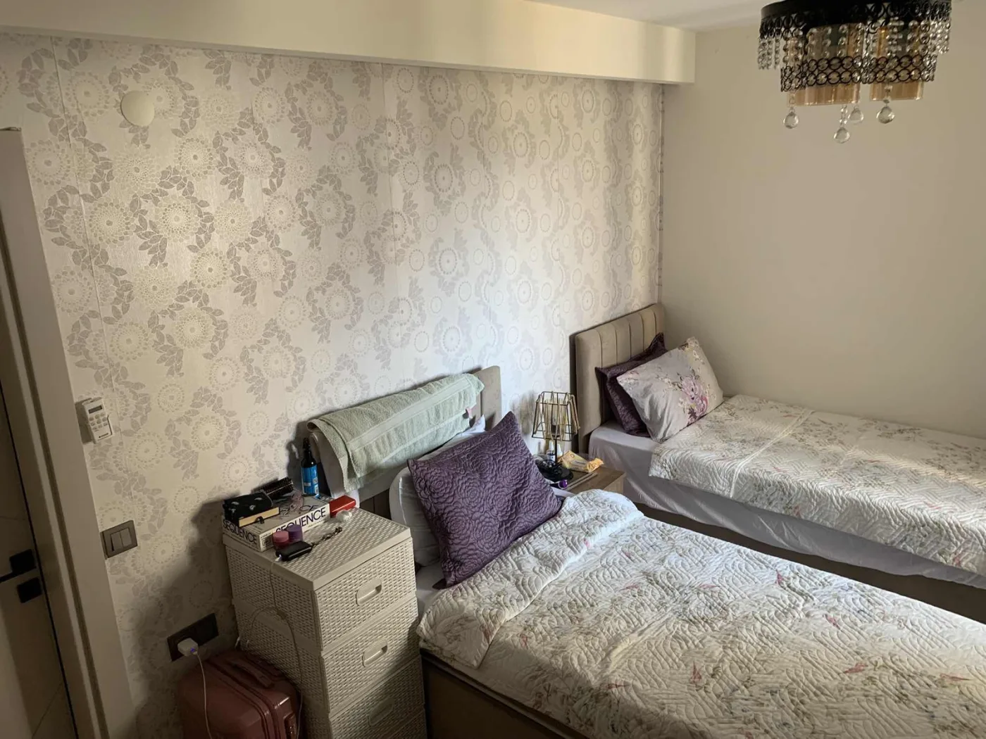 KUŞADASI'nda DENİZ MANZARALI 2+1 SATILIK DAİRE