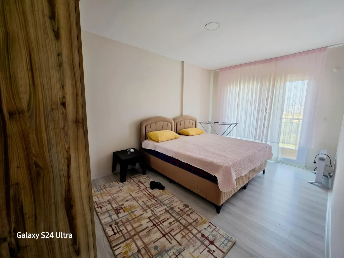KUŞADASI DAVUTLARDA HAVUZLU KİRALIK 1+1DAİRE