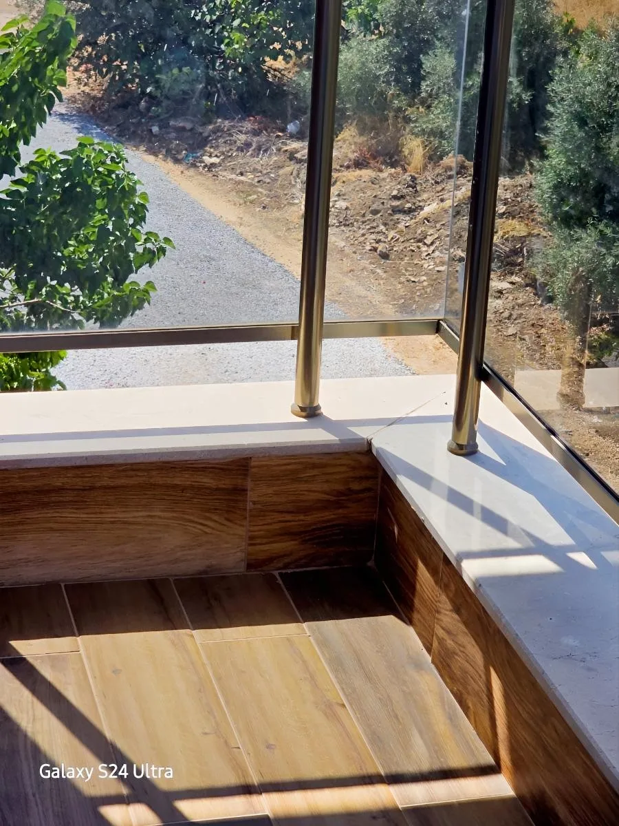 KUŞADASI DAVUTLARDA HAVUZLU KİRALIK 1+1DAİRE