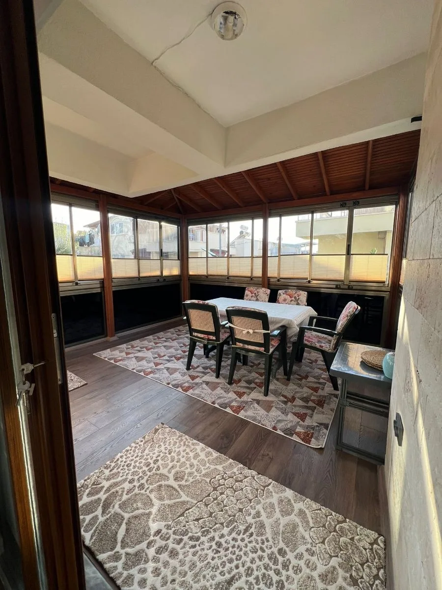 Kuşadası Kadınlar Denizi Denize 350 Metre Satılık Lüks Villa
