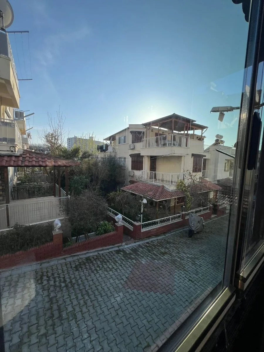 Kuşadası Kadınlar Denizi Denize 350 Metre Satılık Lüks Villa