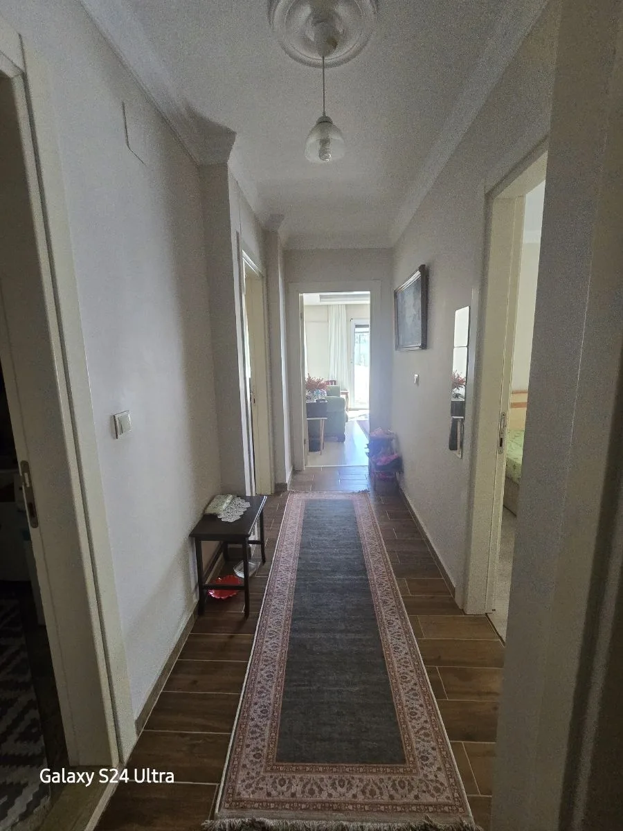 KUŞADASIN AVM BÖLGESİNDE EŞYALI KİRALIK 2+1