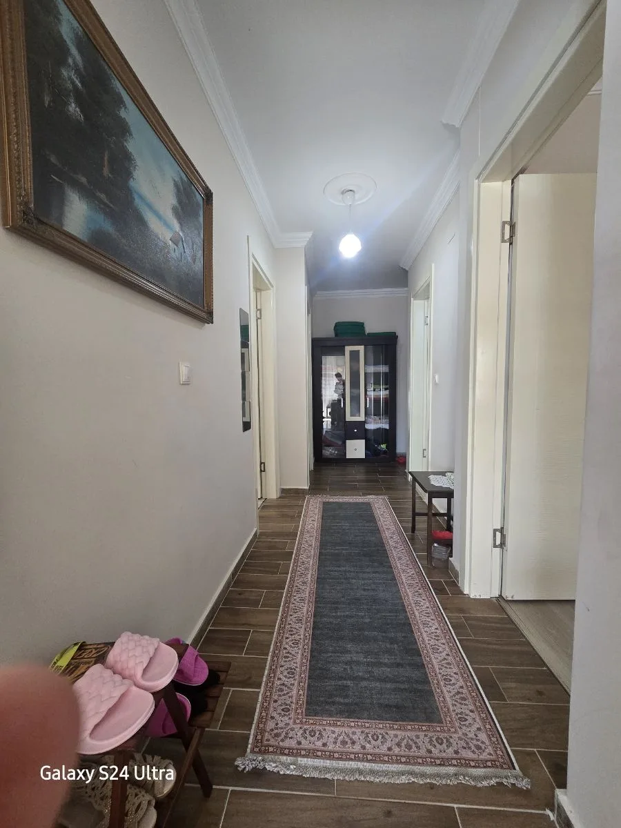 KUŞADASIN AVM BÖLGESİNDE EŞYALI KİRALIK 2+1