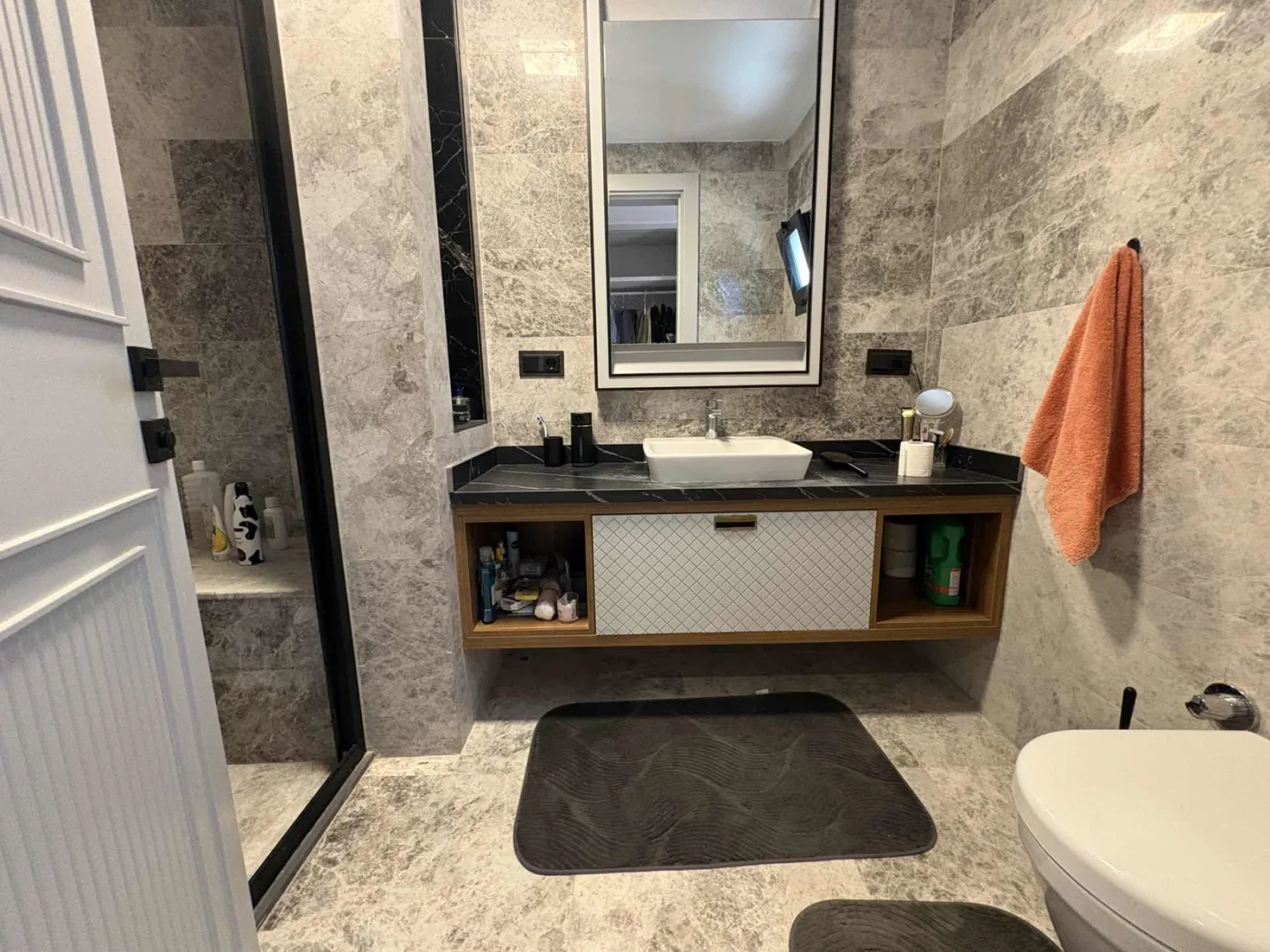 kuşadasında tek müstakil özel havuzlu lüks villa