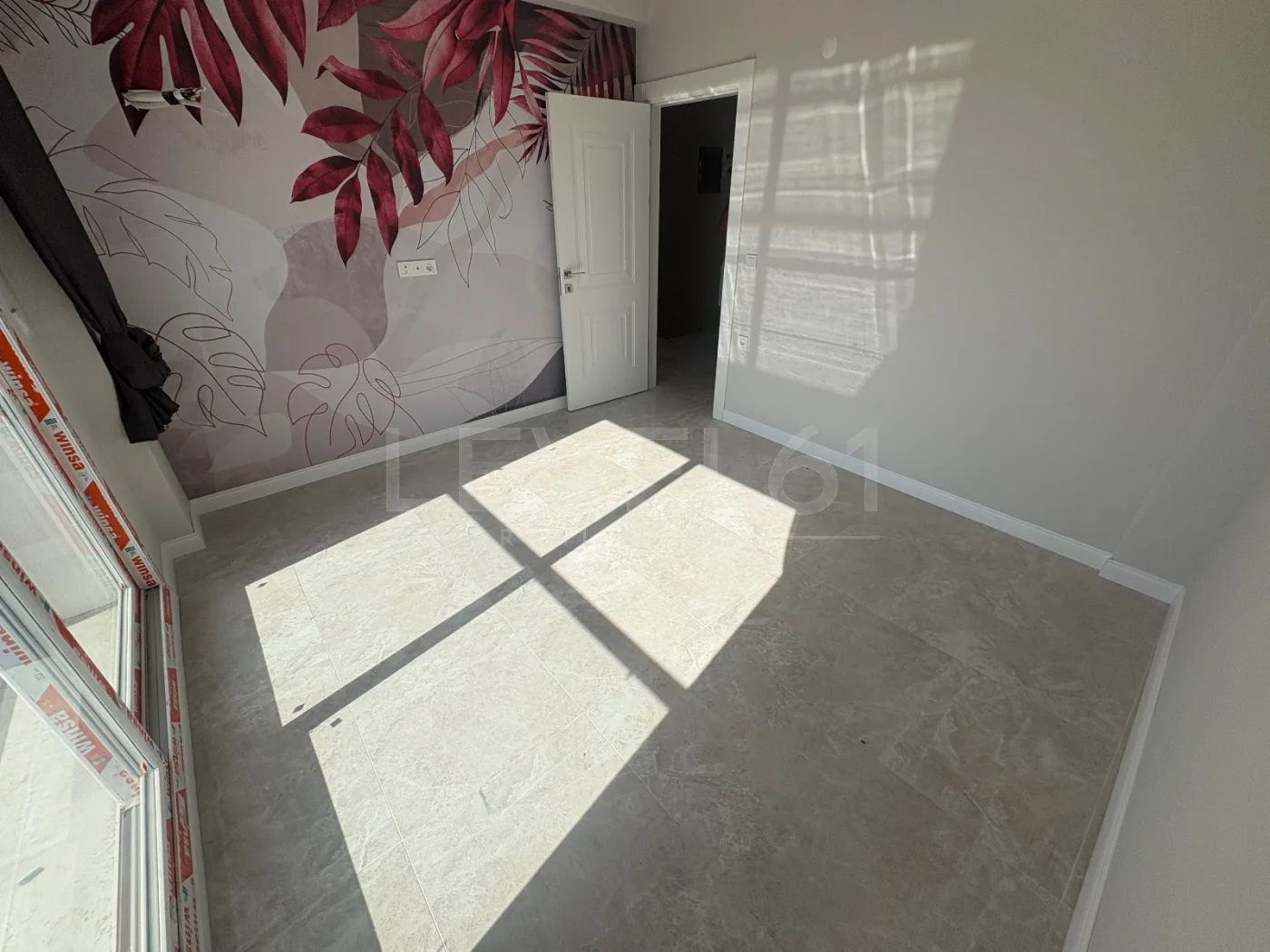 Kuşadası Kadınlar Denizinde Sıfır , Deniz Manzaralı 2+1