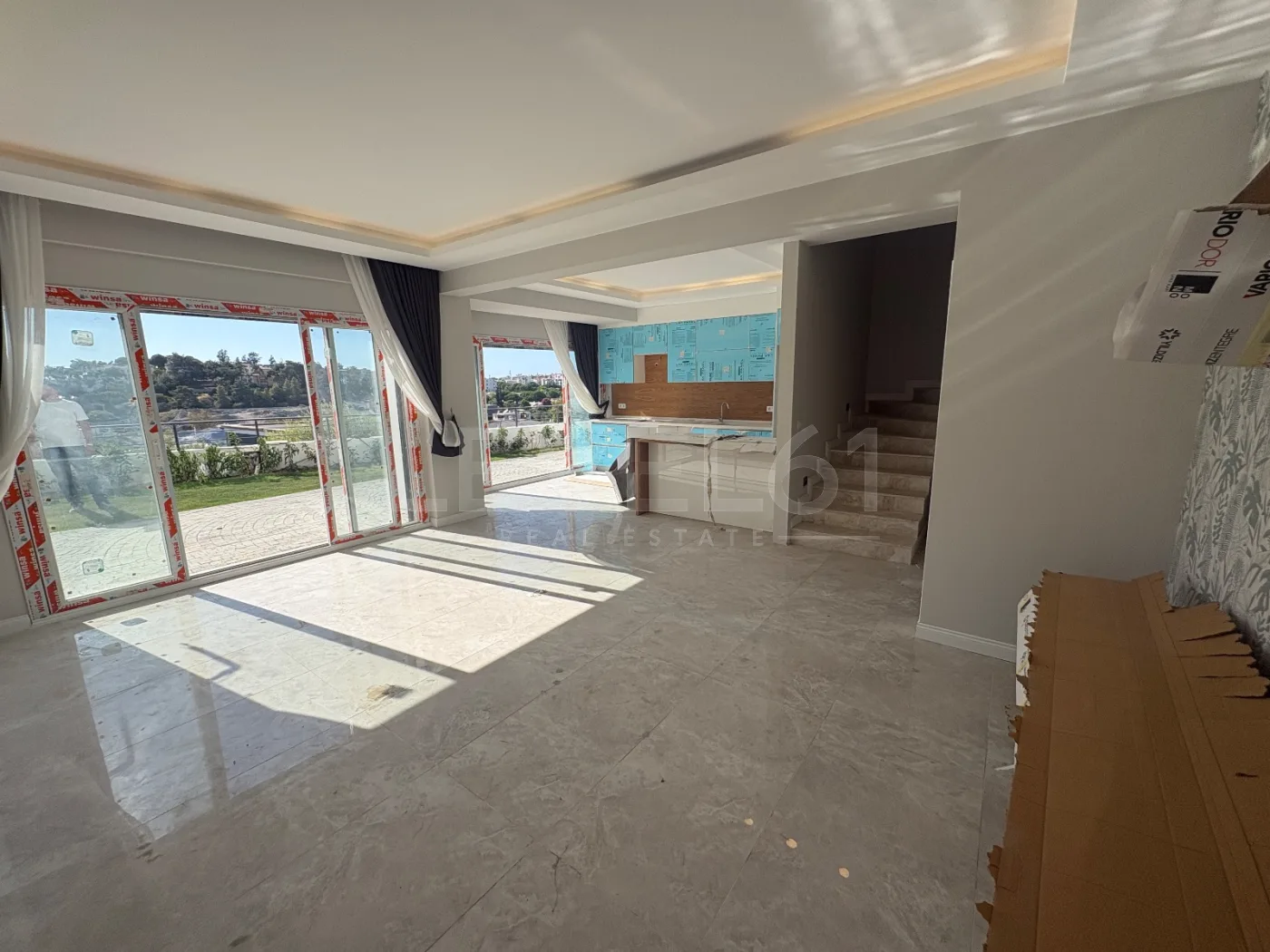 Kuşadası Kadınlar Denizinde Sıfır , Deniz Manzaralı 2+1