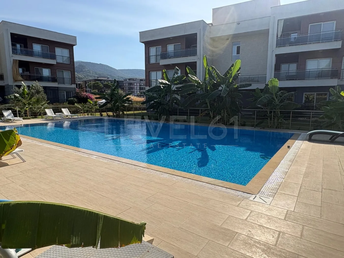 KUŞADASI DAVUTLARDA SİTE İÇİNDE HAVUZLU 3+1 SATILIK