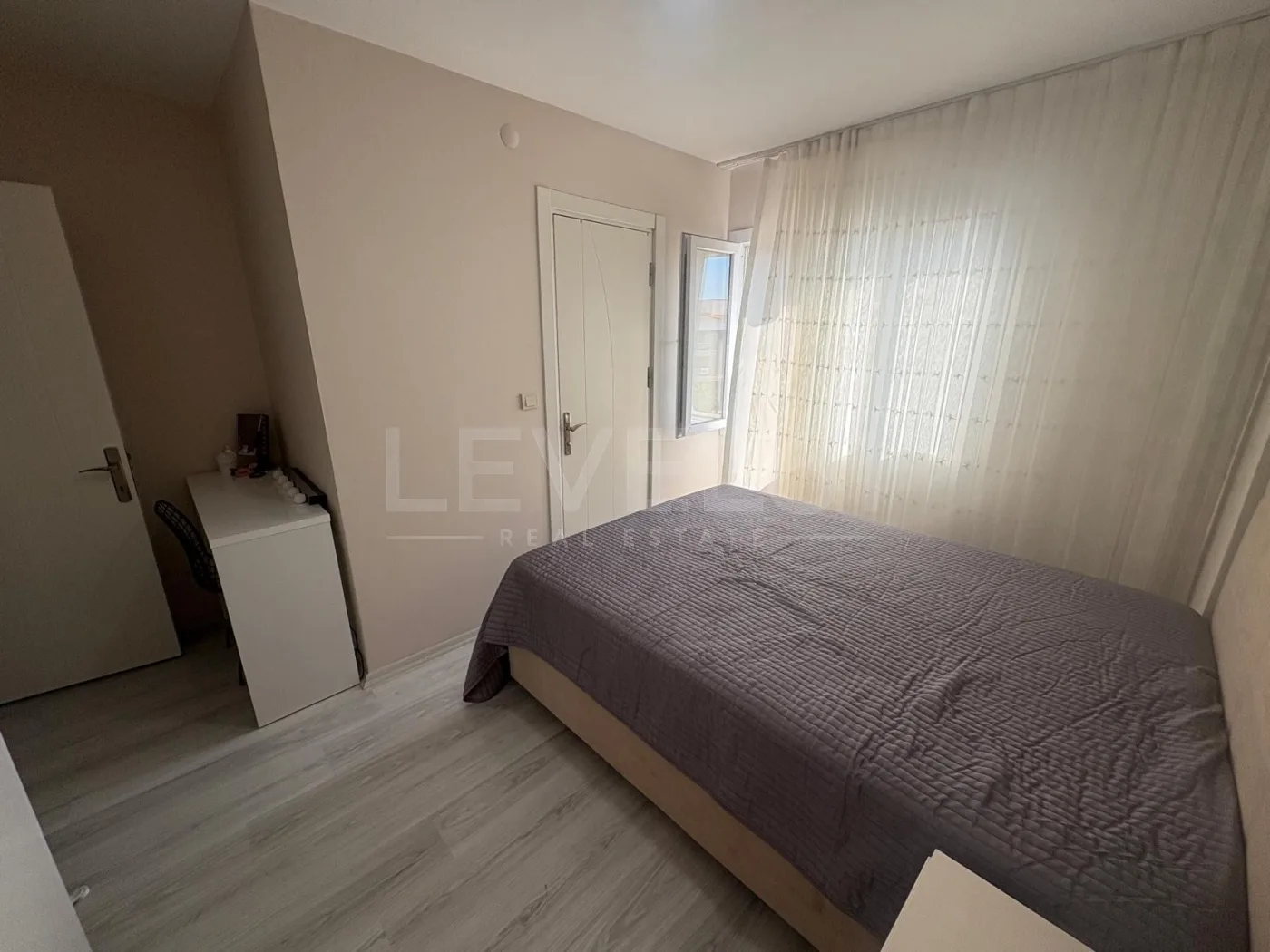 KUŞADASI DAVUTLARDA SİTE İÇİNDE HAVUZLU 3+1 SATILIK