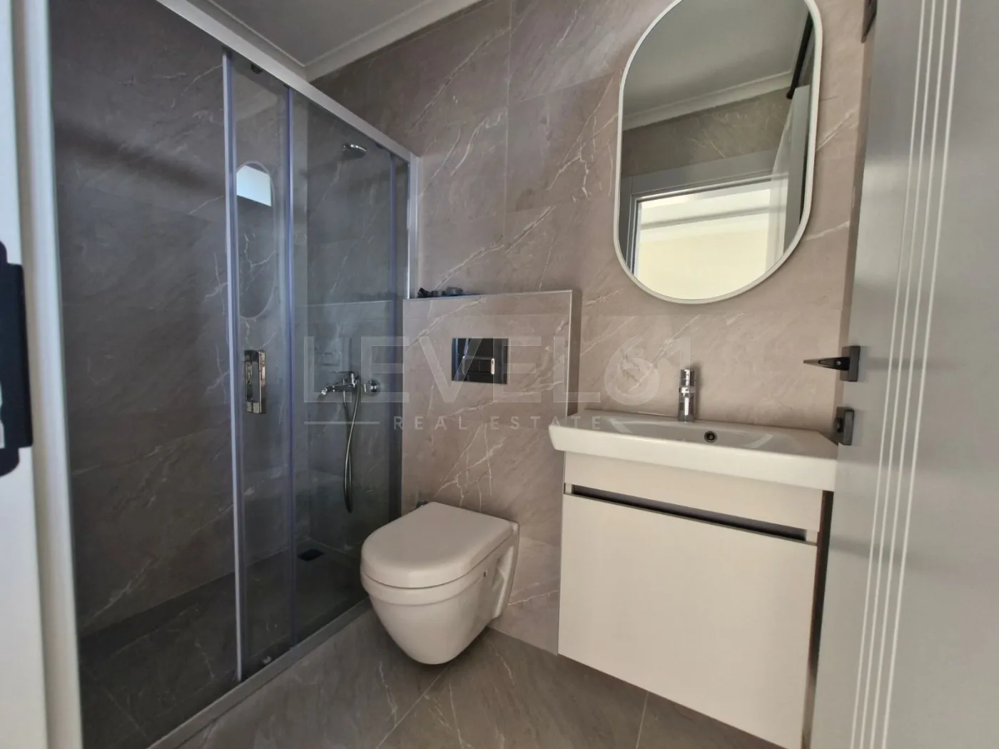 Kuşadası Değirmendere'de Satılık 2+1 Deniz Manzaralı Daire