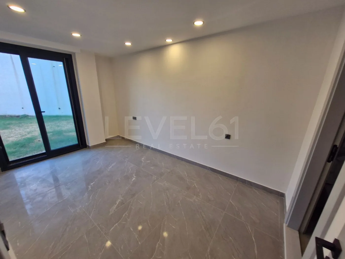 Kuşadası Satılık 4+1 Dubleks Daire