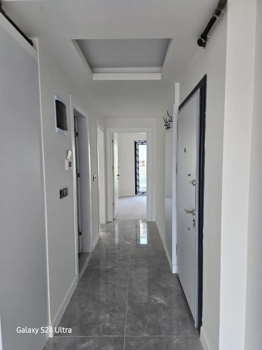 KUŞADASINDA DENİZ MANZARALI DOGAL ĞAZLI SATILIK 2+1DAİRE
