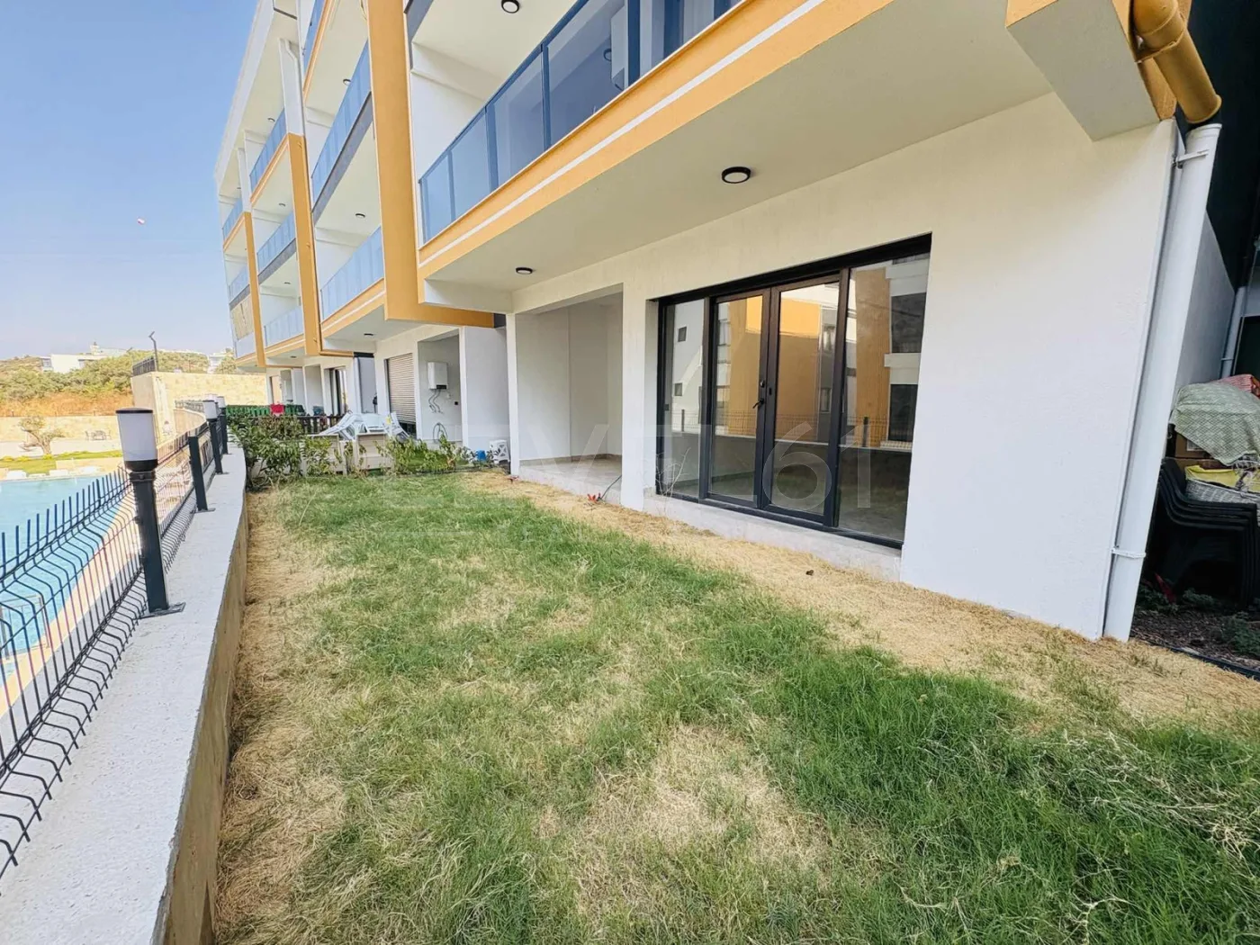 kuşadası kirazlıyoluna yakın kapalı mutfak 3+1