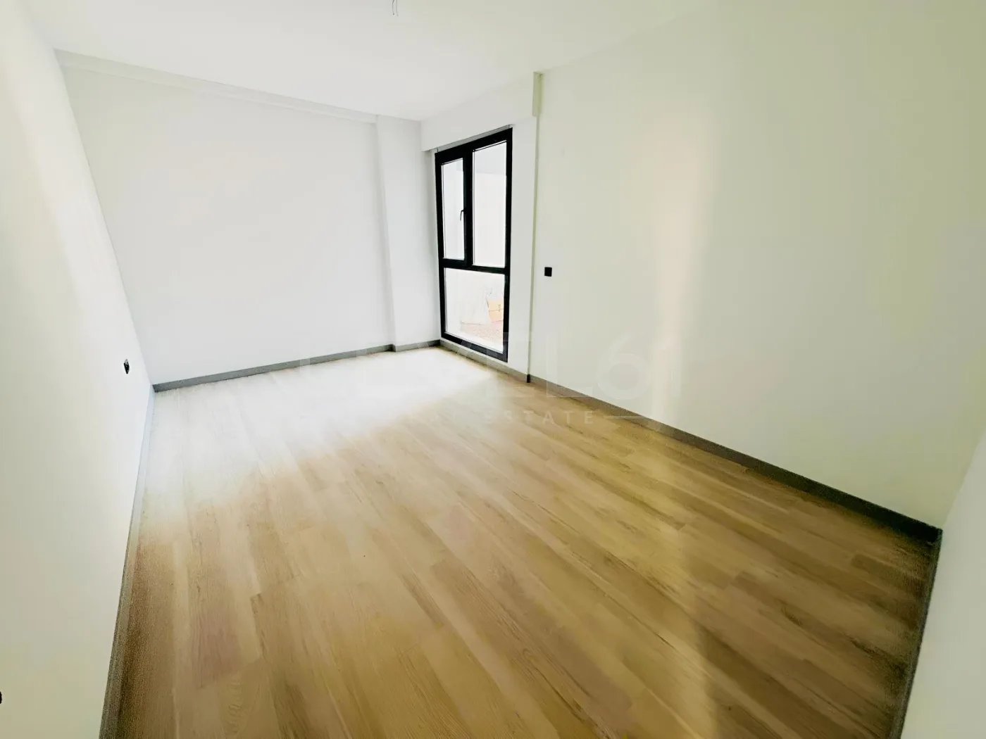kuşadası kirazlıyoluna yakın kapalı mutfak 3+1