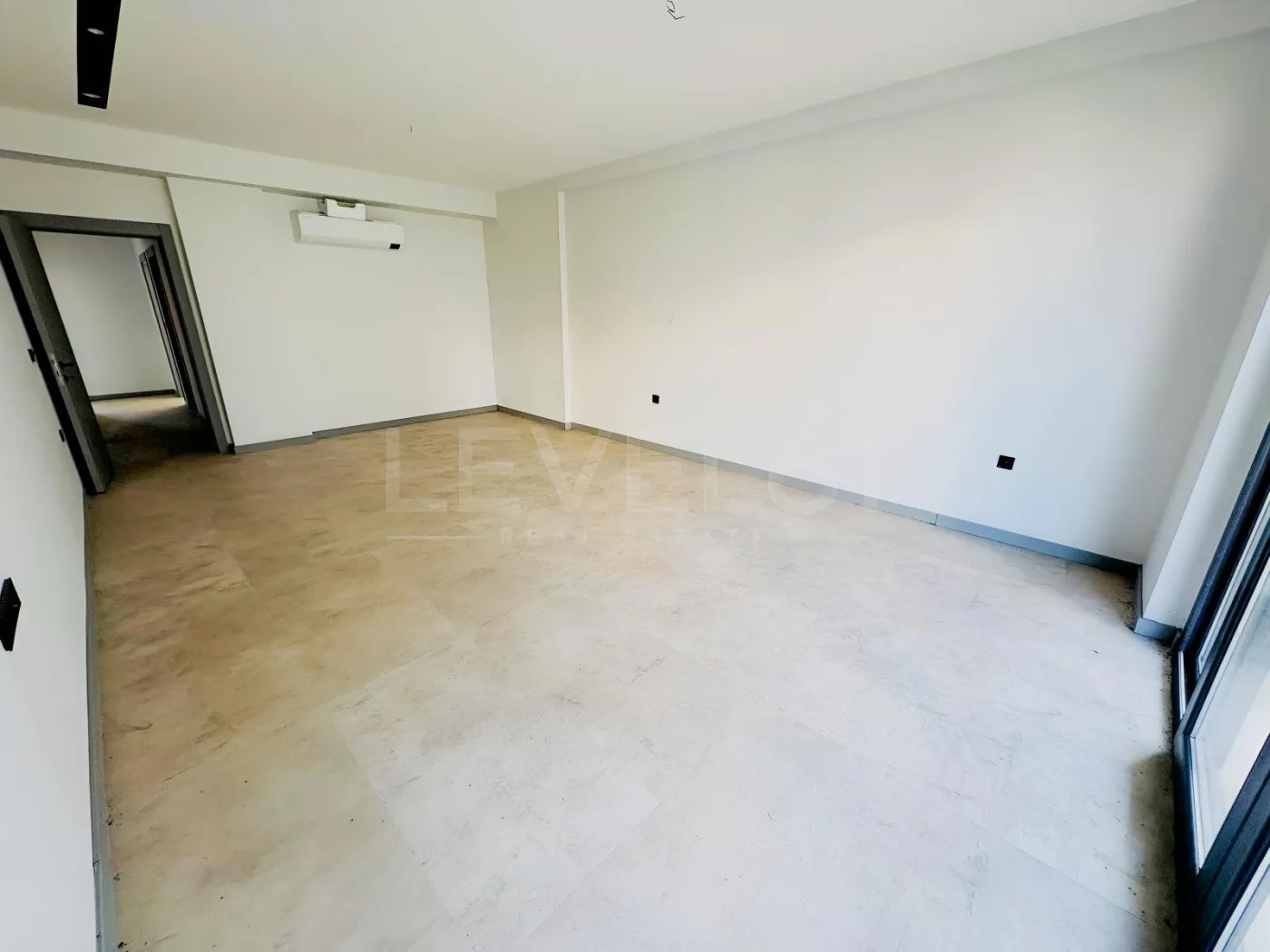 kuşadası kirazlıyoluna yakın kapalı mutfak 3+1
